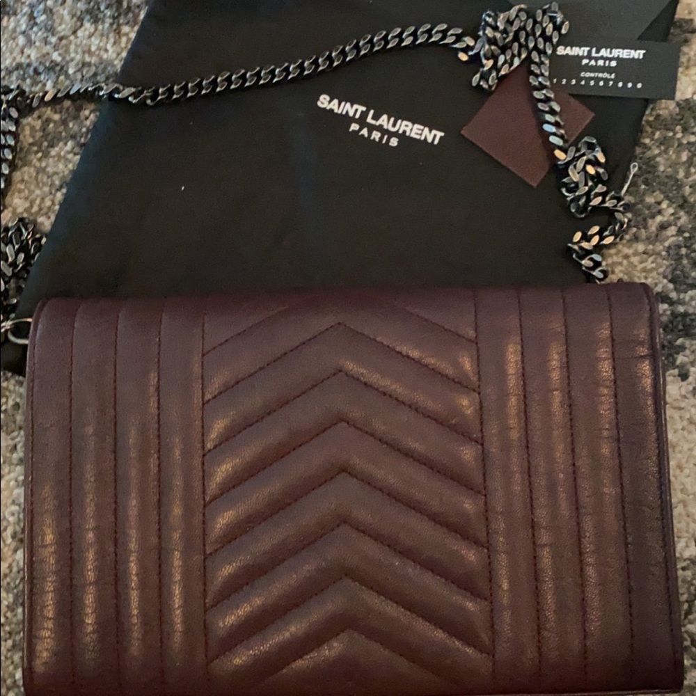 Purse - Picture 3 of 7